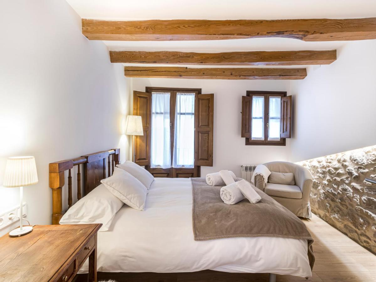 Cal Rellotger De Solsona Apartment ภายนอก รูปภาพ